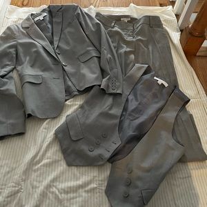 New York and Company 3 piece gray and white small pinstripe suit
